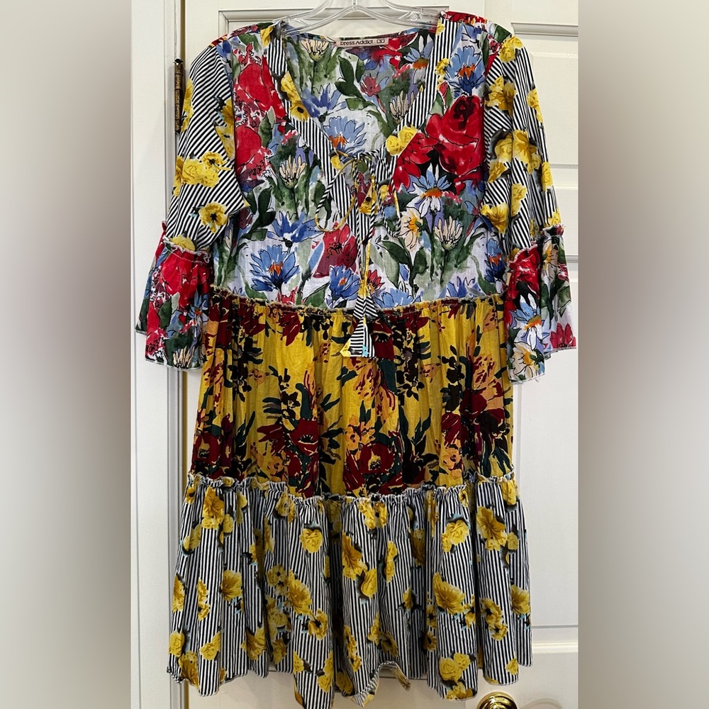 Dress Addict Floral Dress - Size Small